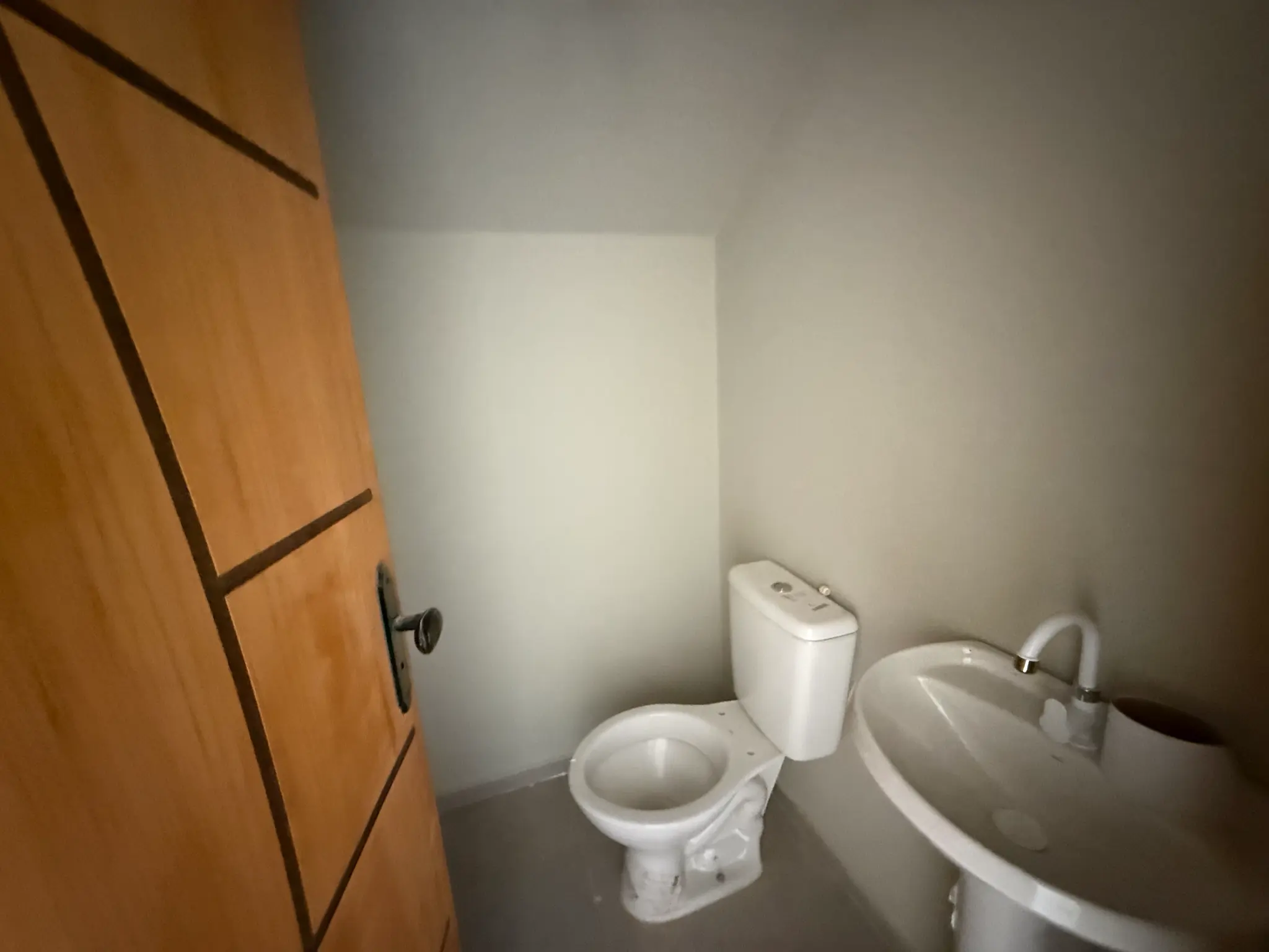 Lavabo com louças completas